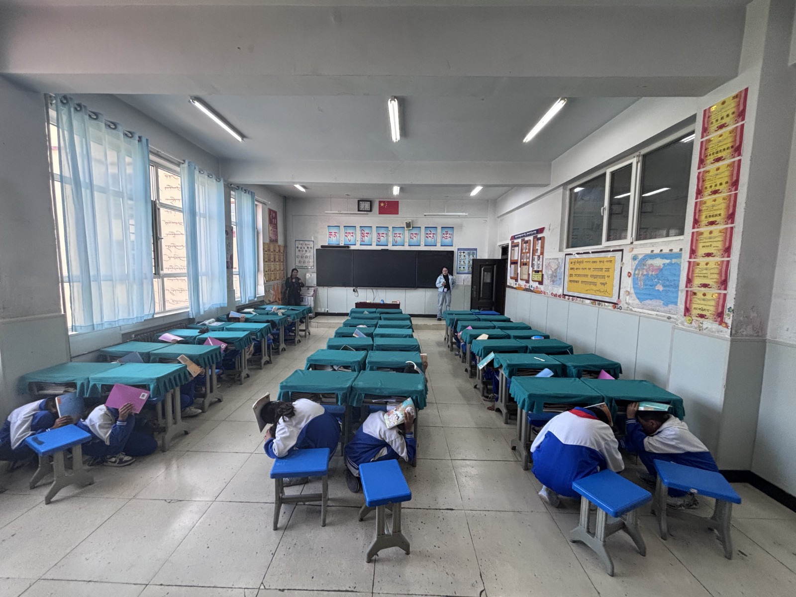 演练.jpg 演练.jpg